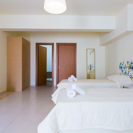 Michaela Beach House , By Thinkvilla ปลาเกียส ภายนอก รูปภาพ